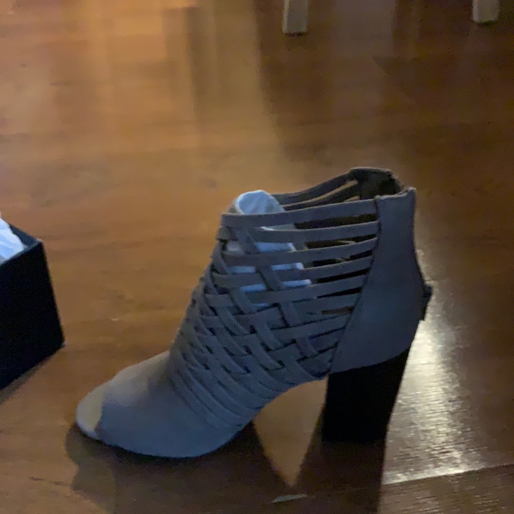 Fergalicious Jonah Peep Toe Booties NIB 7.5